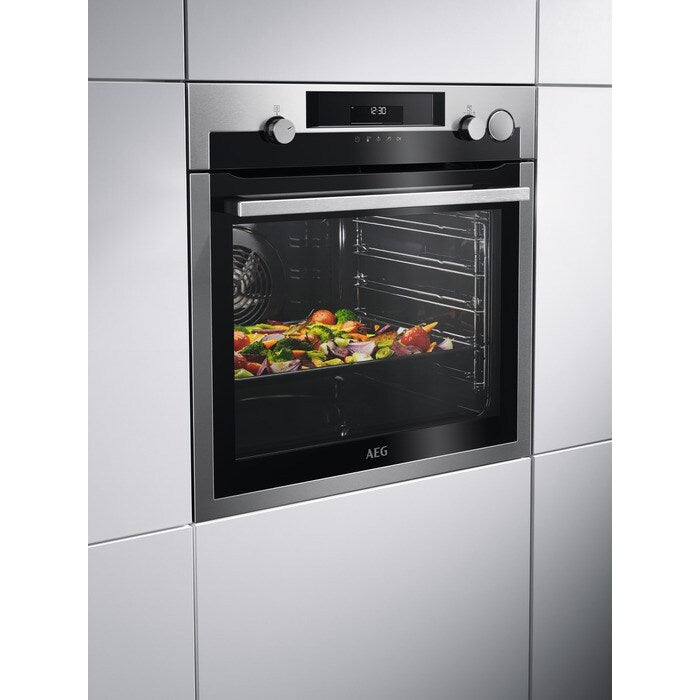 AEG 7000 Series BSE577261M Steam Crisp Electric Single Built in Oven with Retractable Dials